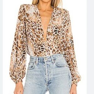 ❤️Bronx and Banco Shoulder Pad Bodysuit❤️